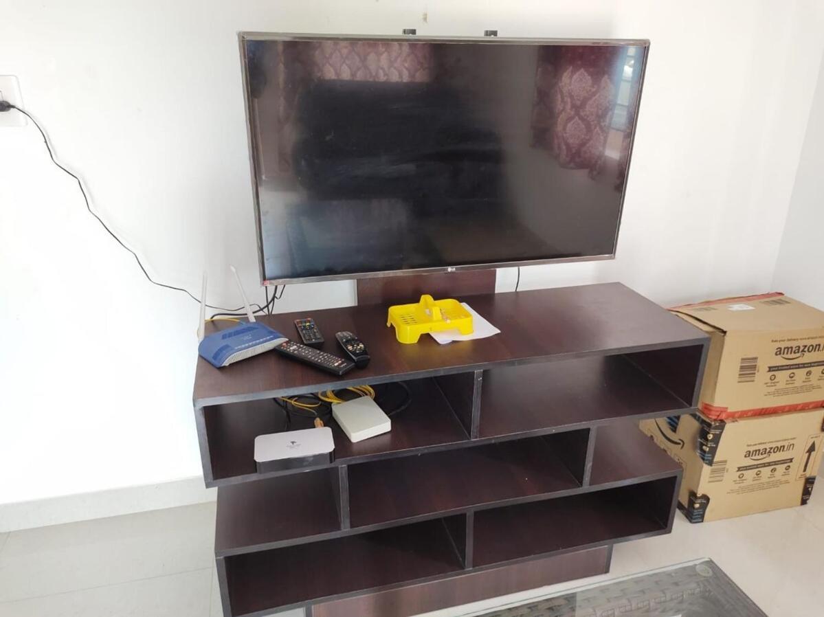 Fully Furnished 3Bhk 2 Floor Villa Angamali Ngoại thất bức ảnh